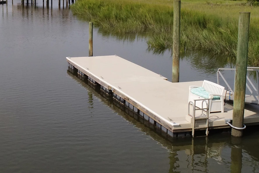 WearDeck Decking example- colour cedar