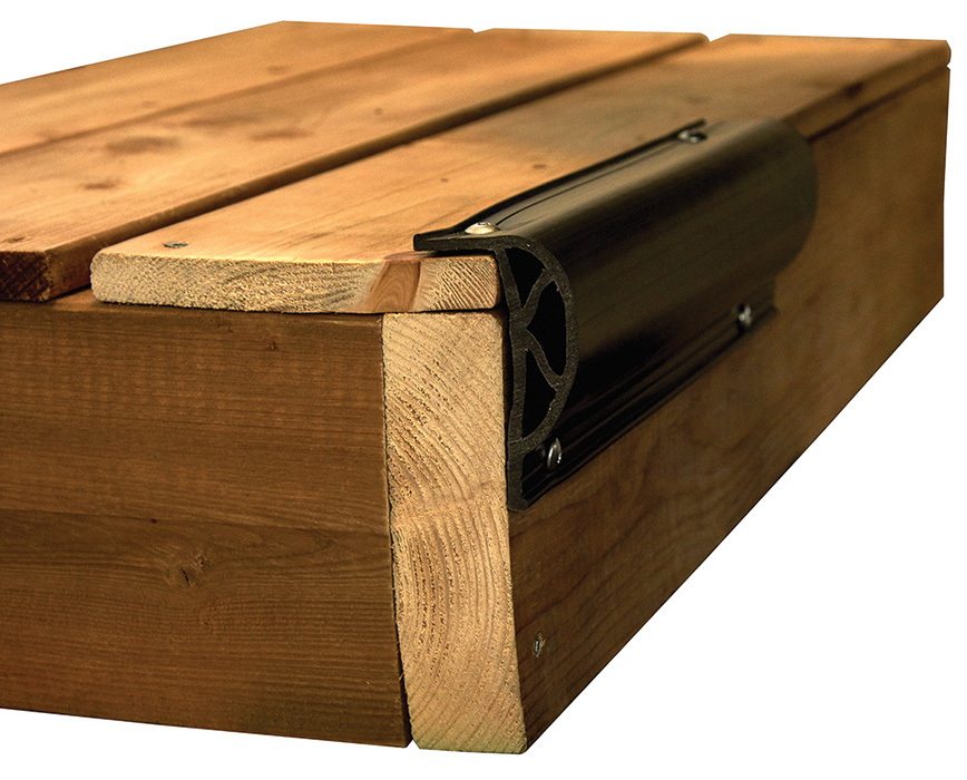 Heavy Slant P PVC commercial Profiles black bumper