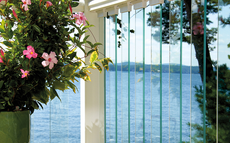 Deckorators Scenic Glass Baluster railing