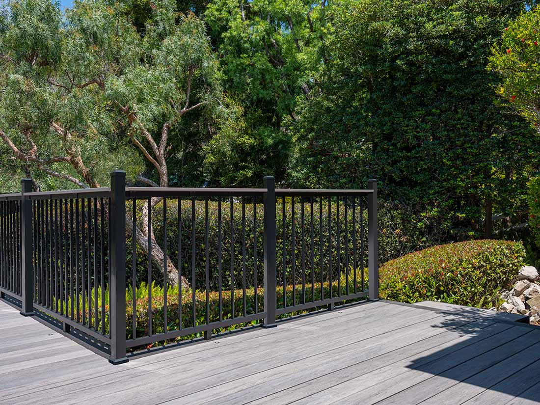 Fulton by TimberTech metal railing surrounding a deck
