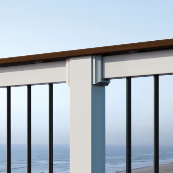 TimberTech Reliance rail, contour, in matte white