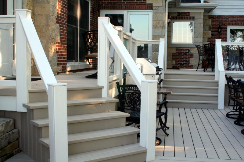 LumbeRock deck boards, colour used putty