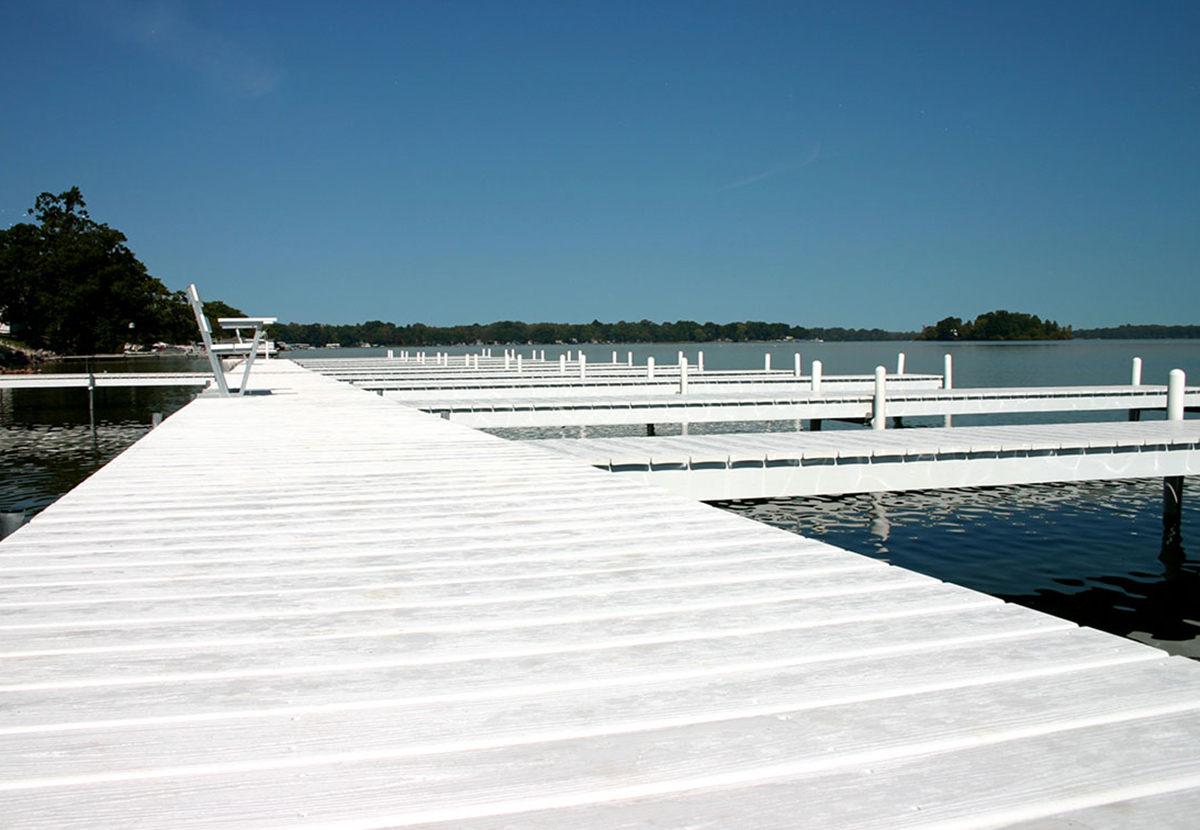 Veka Deck White, used to create a Dock
